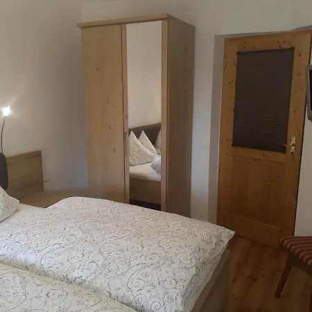 Haus Widlbrandlehen Farm stay *